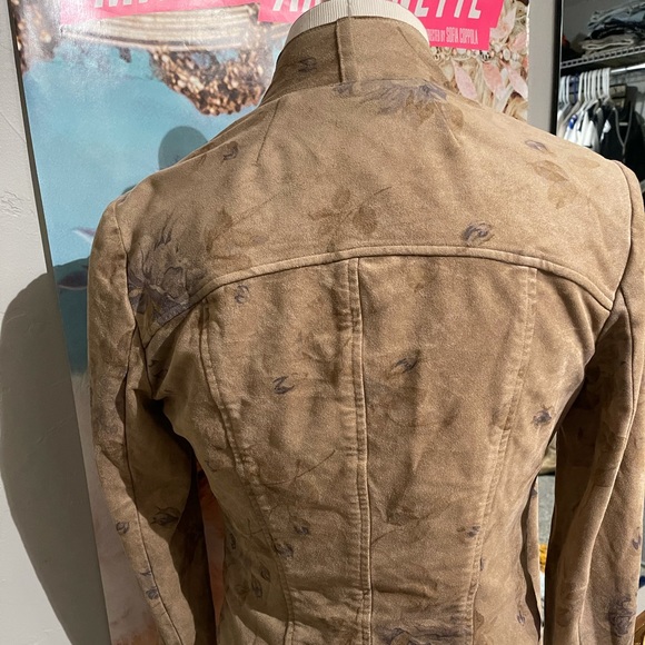 Kut from the Kloth XS faux suede floral jacket - Picture 5 of 7